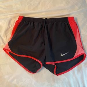 Nike dri-fit tempo shorts black and coral